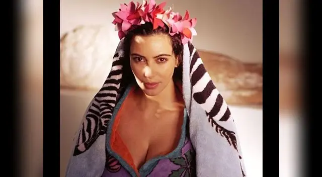 Kim Kardashian muestra el lado sexy de su embarazo para la lente de Egotastic.