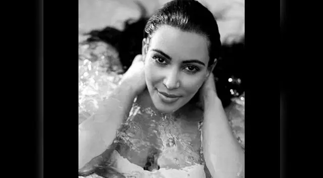 Kim Kardashian muestra el lado sexy de su embarazo para la lente de Egotastic.