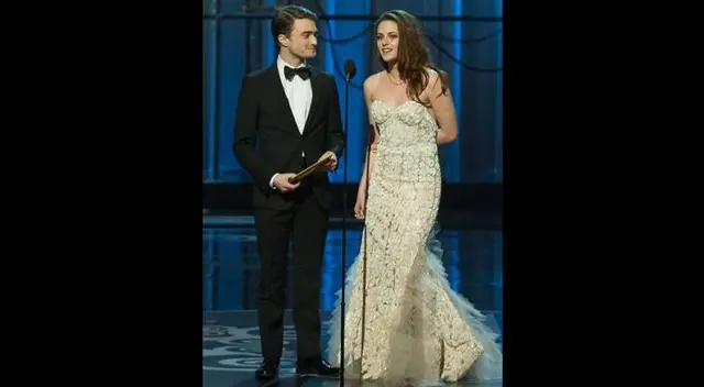 Kristen Stewart y Daniel Radcliffe juntos en la ceremonia del Oscar.