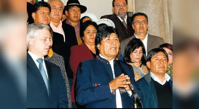 Evo morales dijo que su comandante está más vivo que nunca. Evo morales dijo que su comandante está más vivo que nunca.