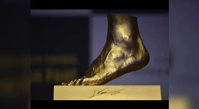 Lionel Messi: inmortalizan su pie de oro.