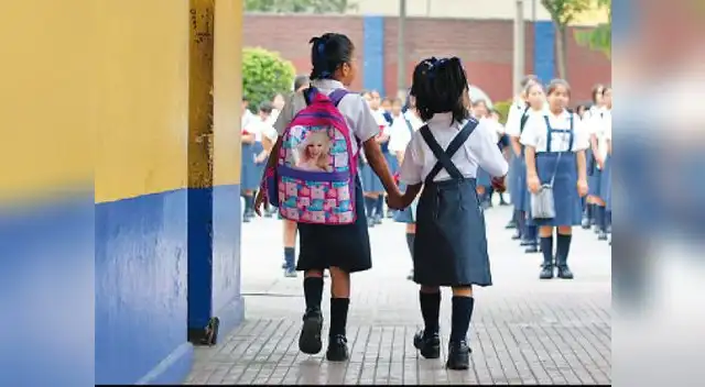 No le quites a tu hijo sus pequeñas responsabilidades en el hogar. No le quites a tu hijo sus pequeñas responsabilidades en el hogar.