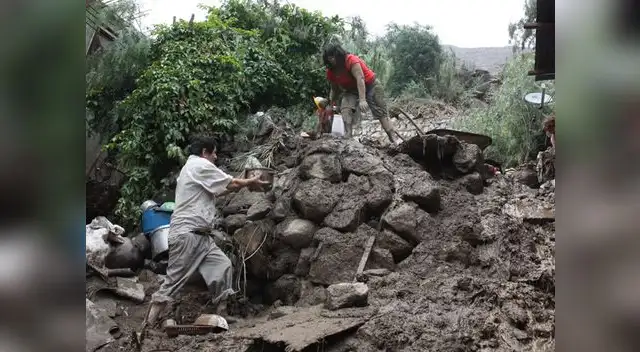 Naturaleza inclemente azota diversas zonas del país.