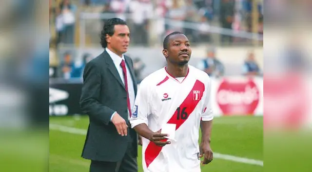 No terminó bien su relación con "Chemo" del Solar en la selección. No terminó bien su relación con "Chemo" del Solar en la selección.