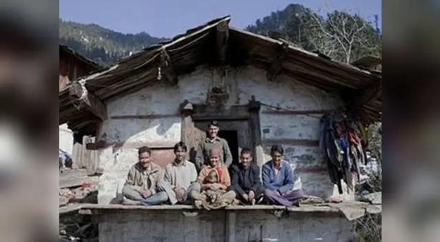 Rajo Verma vive con sus cinco esposos, todos ellos hermanos.