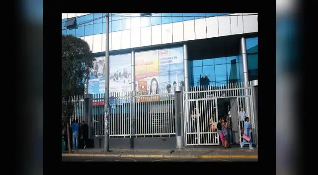 El colectivo de hackers logró romper la seguridad de la plataforma virtual del instituto para develar presuntos actos de corrupción y chantaje.