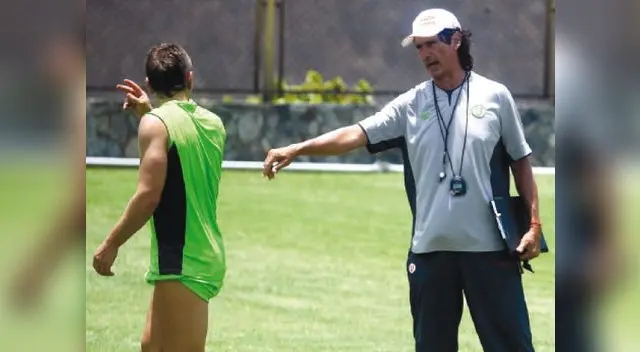 Directivo crema reconoce que se equivocaron en contratación de Mario Leguizamón