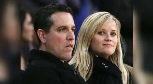 La actriz Rees Witherspoon fue arrestada junto a su esposo por conducir en estado de ebriedad.