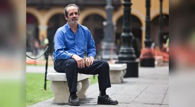 Javier Diez Canseco ya descansa en paz.