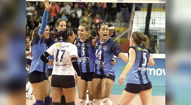 La "matadora" vistió la camiseta 3 de Vallejo, que la hizo linda en la liga. 