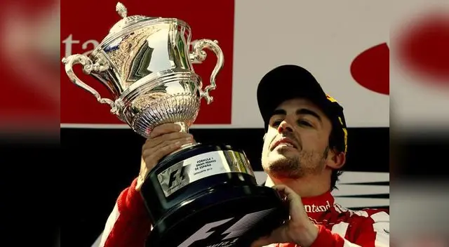 El piloto español de Ferrari, Fernando Alonso, se coronó campeón en el Grand Prix de Barcelona