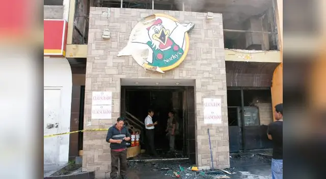 Local no tenía sistema antiincendios, por esa razón será clausurado. Local no tenía sistema antiincendios, por esa razón será clausurado.