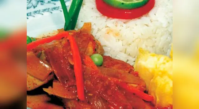 El secreto del chef: Obtén un mejor sabor condimentando el pescado media o una hora antes del preparado. 