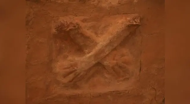 La moneda de colección número 13 está inspirada en el Templo de las manos cruzadas de Kotosh.