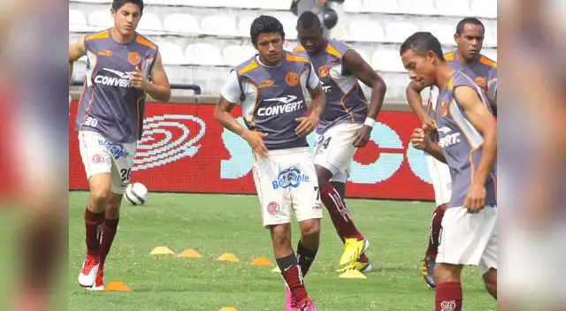 Manco y Guazá van al ataque.