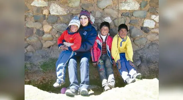 La ex miss Perú siempre abre su corazón para realizar ayuda social a los niños más necesitados de nuestro país.