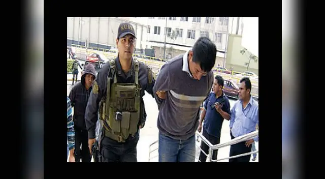 Tres mujeres entre los detenidos.