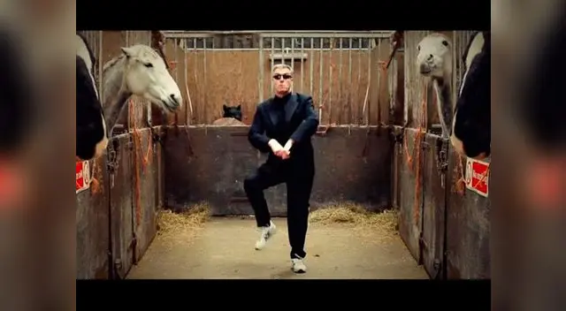 YouTube: Profesores hicieron baile del caballo al perder apuesta.