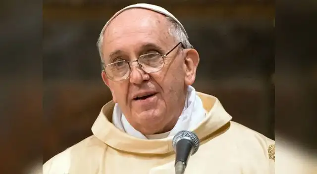 Papa Francisco pidió a los gobernantes del G-8 usar el dinero para servir