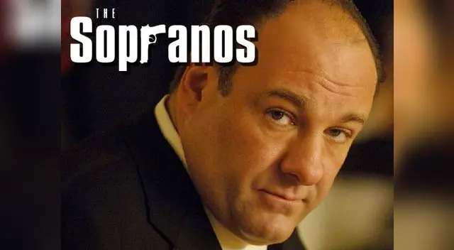 James Gandolfini, protagonista de la serie The Sopranos, falleció a los 51 años James Gandolfini, protagonista de la serie The Sopranos, falleció a los 51 años