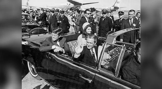 Video muestra la secuencia completa del asesinato de John F. Kennedy