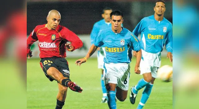 Erick Torres recuerda su época en Sporting Cristal.