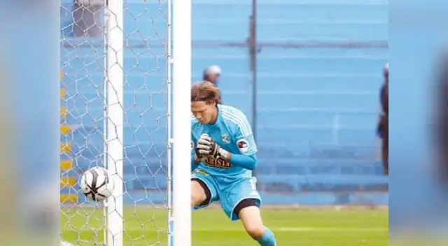 Torpeza da la vuelta al mundo.