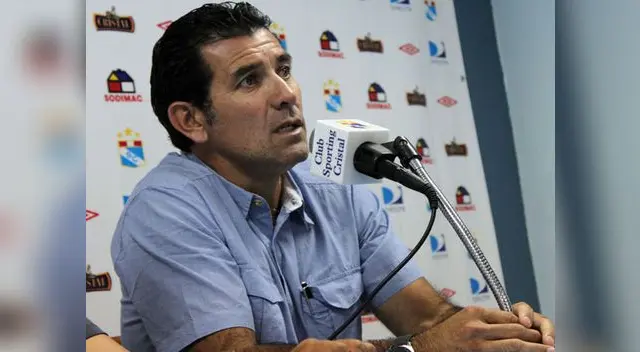 El gerente deportivo del Cristal dice que no se cumplieron normas establecidas. El gerente deportivo del Cristal dice que no se cumplieron normas establecidas.