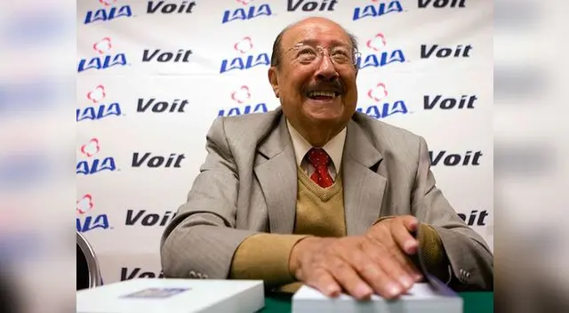 Radicaba en país charro.