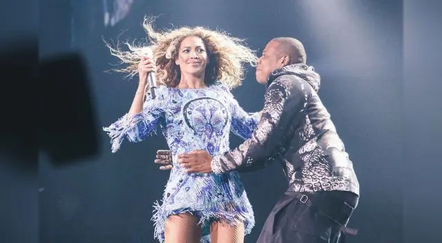 Beyonce fue sorprendida por Jay Z en pleno concierto. Beyonce fue sorprendida por Jay Z en pleno concierto.