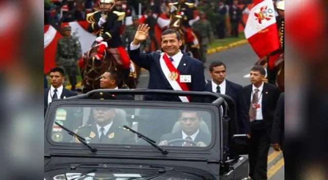 Ollanta Humala llegó a la Gran Parada Militar. Ollanta Humala llegó a la Gran Parada Militar.