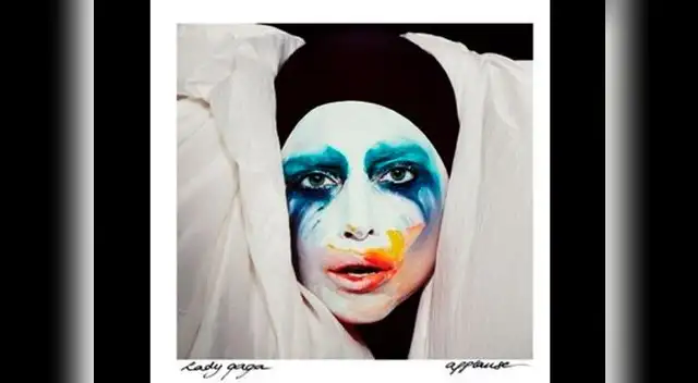 Lady Gaga lanzará álbum ArtPop que incluye una aplicación.