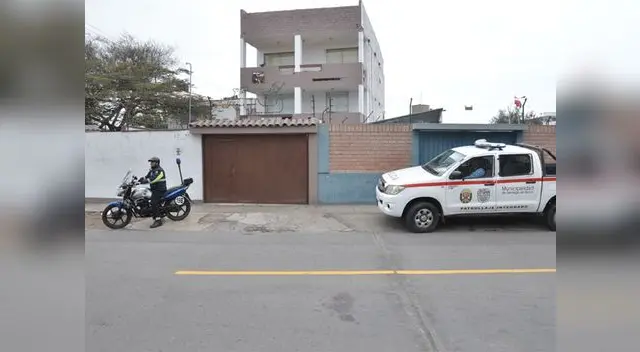 Empresario mata a ladrón a 4 cuadras de la casa de Ollanta Humala. Empresario mata a ladrón a 4 cuadras de la casa de Ollanta Humala.