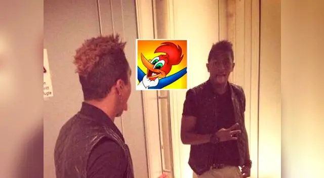 Reyna y su desenfadado look. Reyna y su desenfadado look.