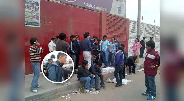 Los hinchas chiclayanos muestran su desazón por el atropello. El vendedor de entradas se fue raudo sin declarar. Los hinchas chiclayanos muestran su desazón por el atropello. El vendedor de entradas se fue raudo sin declarar.