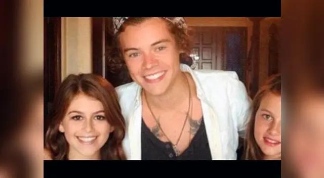 Harry Styles con Kaia, hija de la modelo Cindy Crawford. Harry Styles con Kaia, hija de la modelo Cindy Crawford.