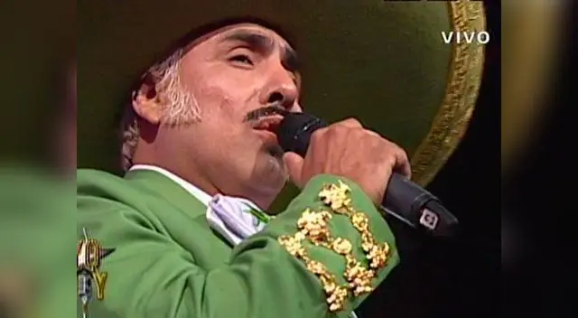 Christian Bernal como Vicente Fernández no era uno de los favoritos. El público decidió su salida tras votación. Christian Bernal como Vicente Fernández no era uno de los favoritos. El público decidió su salida tras votación.