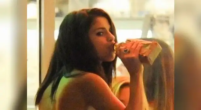 Video: Selena Gomez fue vista totalmente ebria.