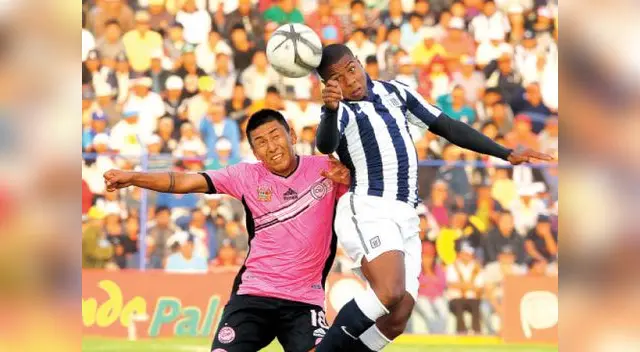 Grones vienen de ser goleados. Grones vienen de ser goleados.