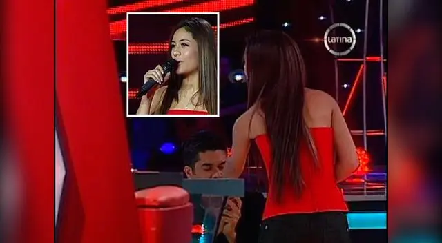 Alondra en el momento en que Jerry Rivera le besa la mano. Al parecer, el novio de la chica se puso celoso. Alondra en el momento en que Jerry Rivera le besa la mano. Al parecer, el novio de la chica se puso celoso.