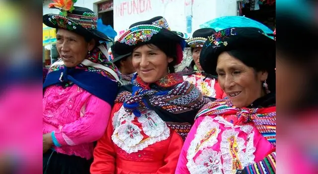 Marcha por las mujeres del agro en Lima. Marcha por las mujeres del agro en Lima.