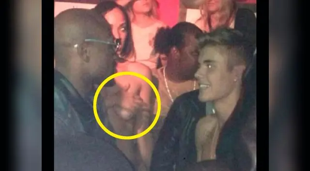 Justin Bieber festejando con strippers.