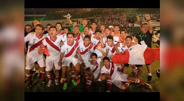 La segunda generación de los Jotitas, según Juan José Oré, se asemeja a la primera porque siempre jugó para ganar.  