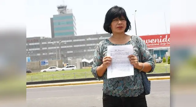 Madre soltera acusa a comisario de terminal aéreo. Madre soltera acusa a comisario de terminal aéreo.