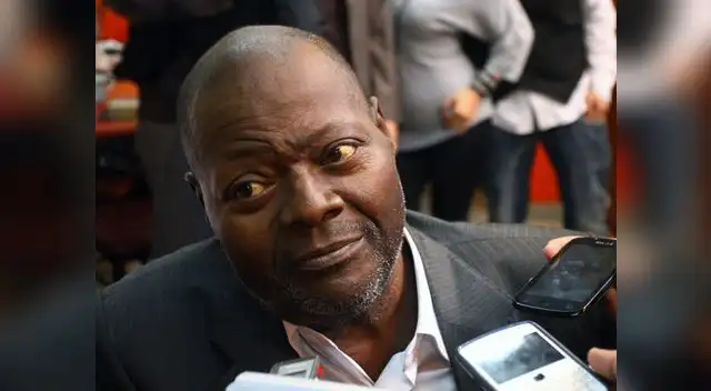 Pape Vásquez internado en el cuidado intensivos del hospital Rebagliati. Pape Vásquez internado en el cuidado intensivos del hospital Rebagliati.