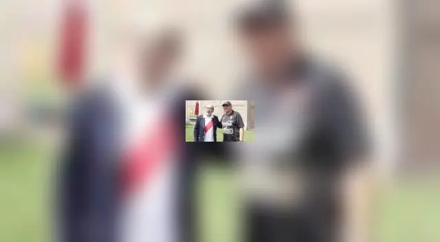 Primera Guitarra del Perú junto a Sergio Markarián.