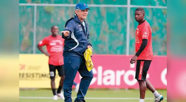 Reynaldo Rueda. Reynaldo Rueda.