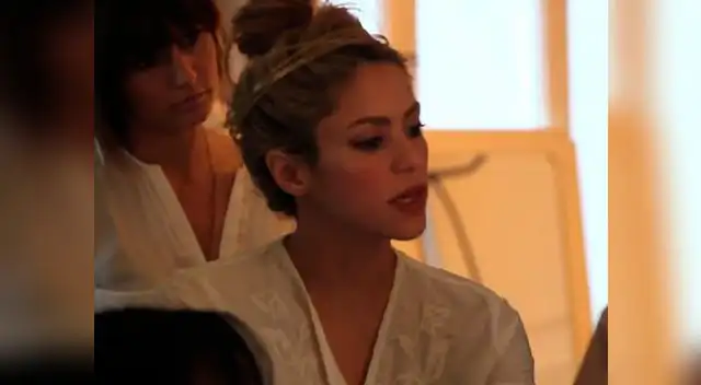 Así se realizó la sexy sesión de fotos de Shakira para su nuevo album Así se realizó la sexy sesión de fotos de Shakira para su nuevo album
