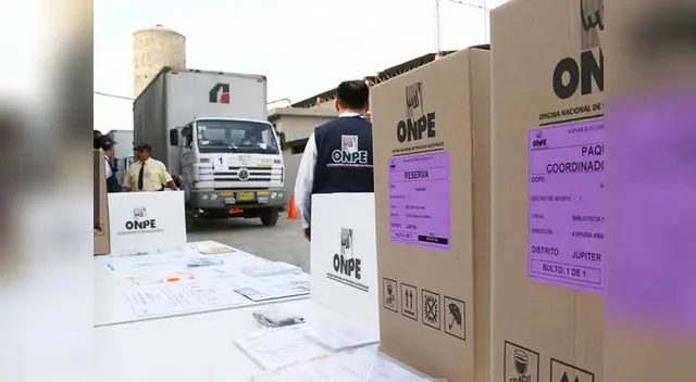 ONPE inició distribución de material electoral a todo el país. ONPE inició distribución de material electoral a todo el país.