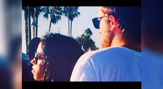 Robert Pattinson se luce con nuevo amor.